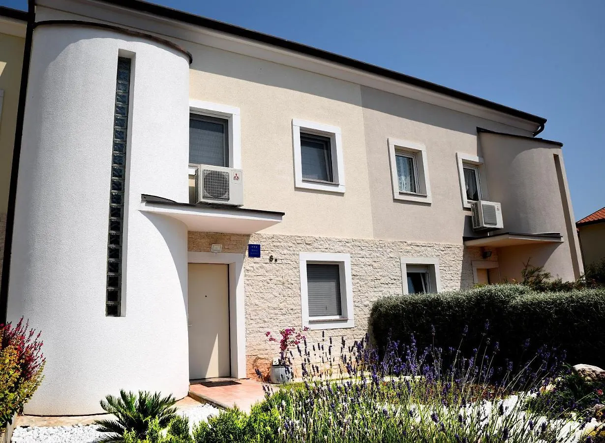 Hébergement de vacances Villa Casa Brina à Bužinija